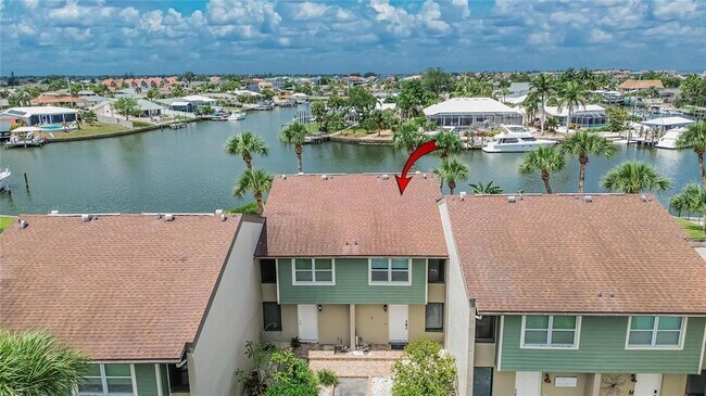 Building Photo - 1028 Apollo Beach Blvd