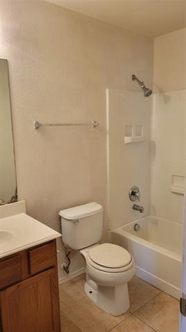 Building Photo - 5713 Calloway Dr