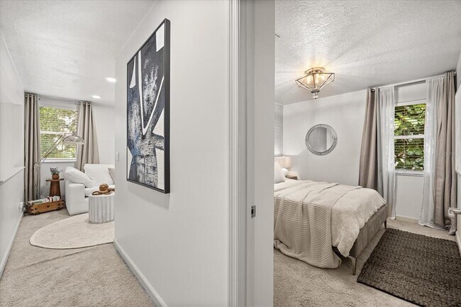 Building Photo - 989 Summer Lakes Dr