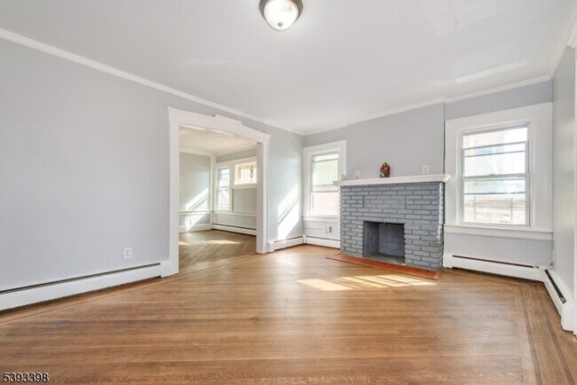 Building Photo - 86 Watsessing Ave