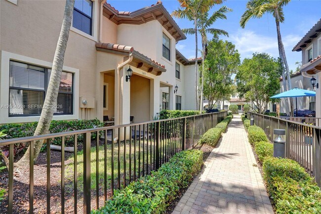 Building Photo - 12471 NW 32nd Manor