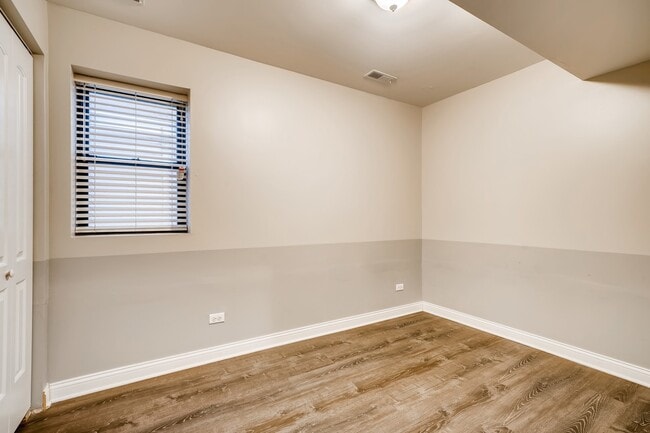 Building Photo - 2312 S Seeley Ave