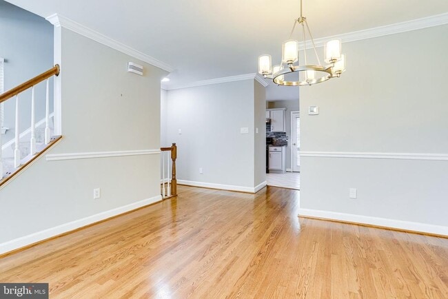 Building Photo - 1706 S Edgewood St