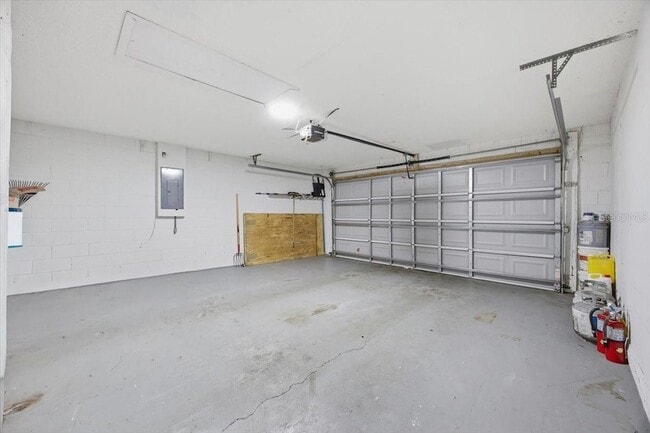 Building Photo - 364 Nevada Loop Rd