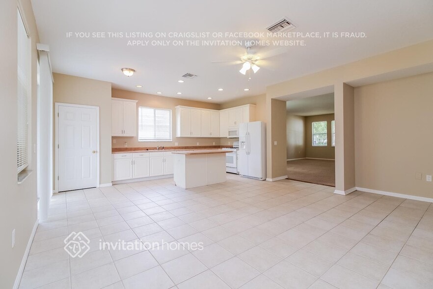 Building Photo - 15450 Osprey Glen Dr