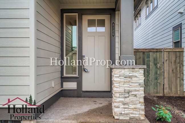 Building Photo - Brand-New Luxury Living Near Butternut Creek Park!