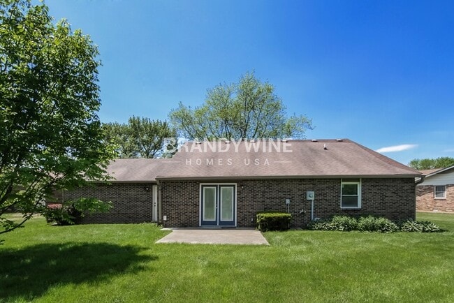 Building Photo - 8825 Royal Meadow Dr