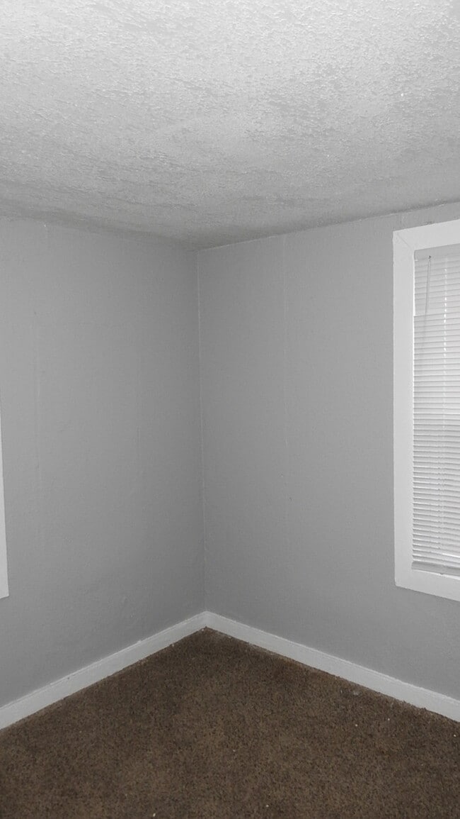 Building Photo - Cute little 1 bedroom house in Independenc...
