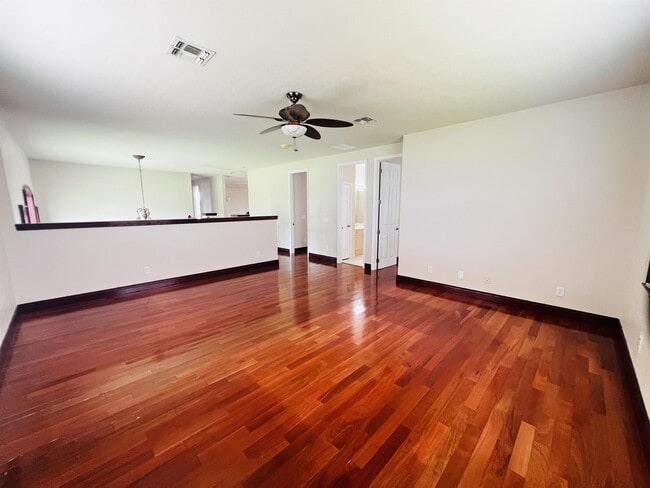 Building Photo - 2831 Paige Dr