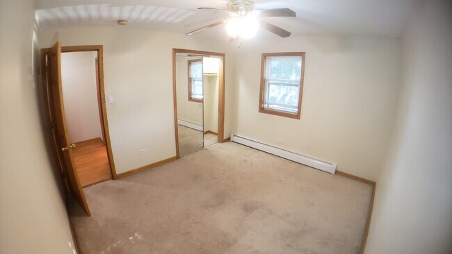 Building Photo - 1124 Dunlop Ave