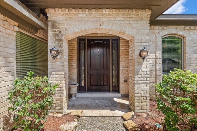 Building Photo - 16210 Chipstead Dr