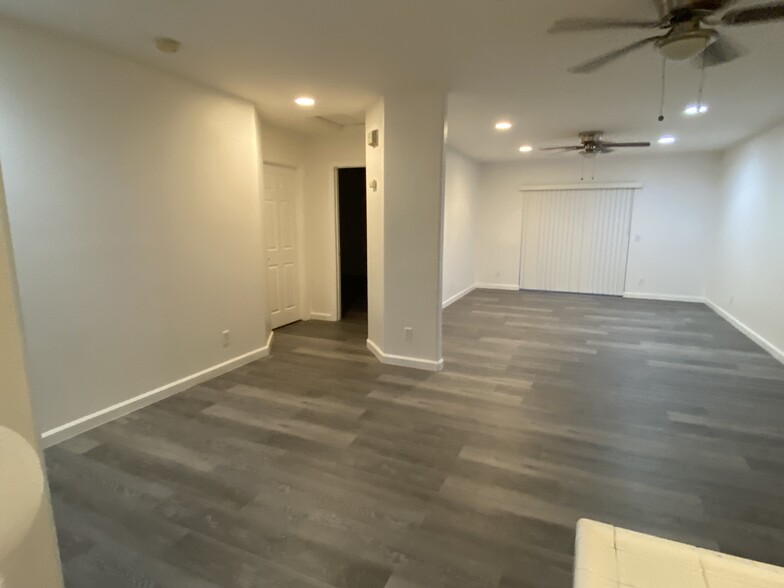 Building Photo - 66651 Ironwood Dr