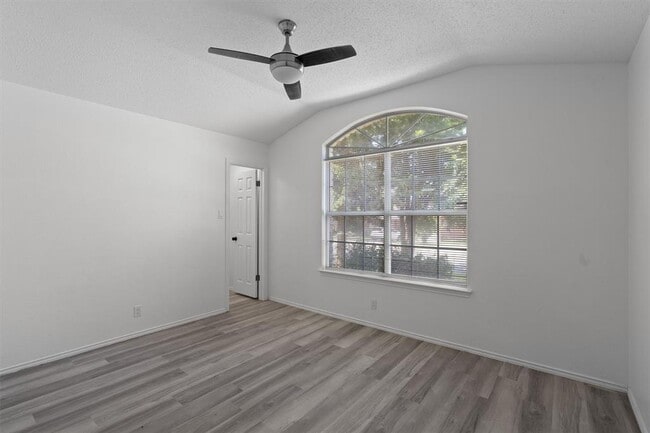 Building Photo - 4106 Springwillow Ln