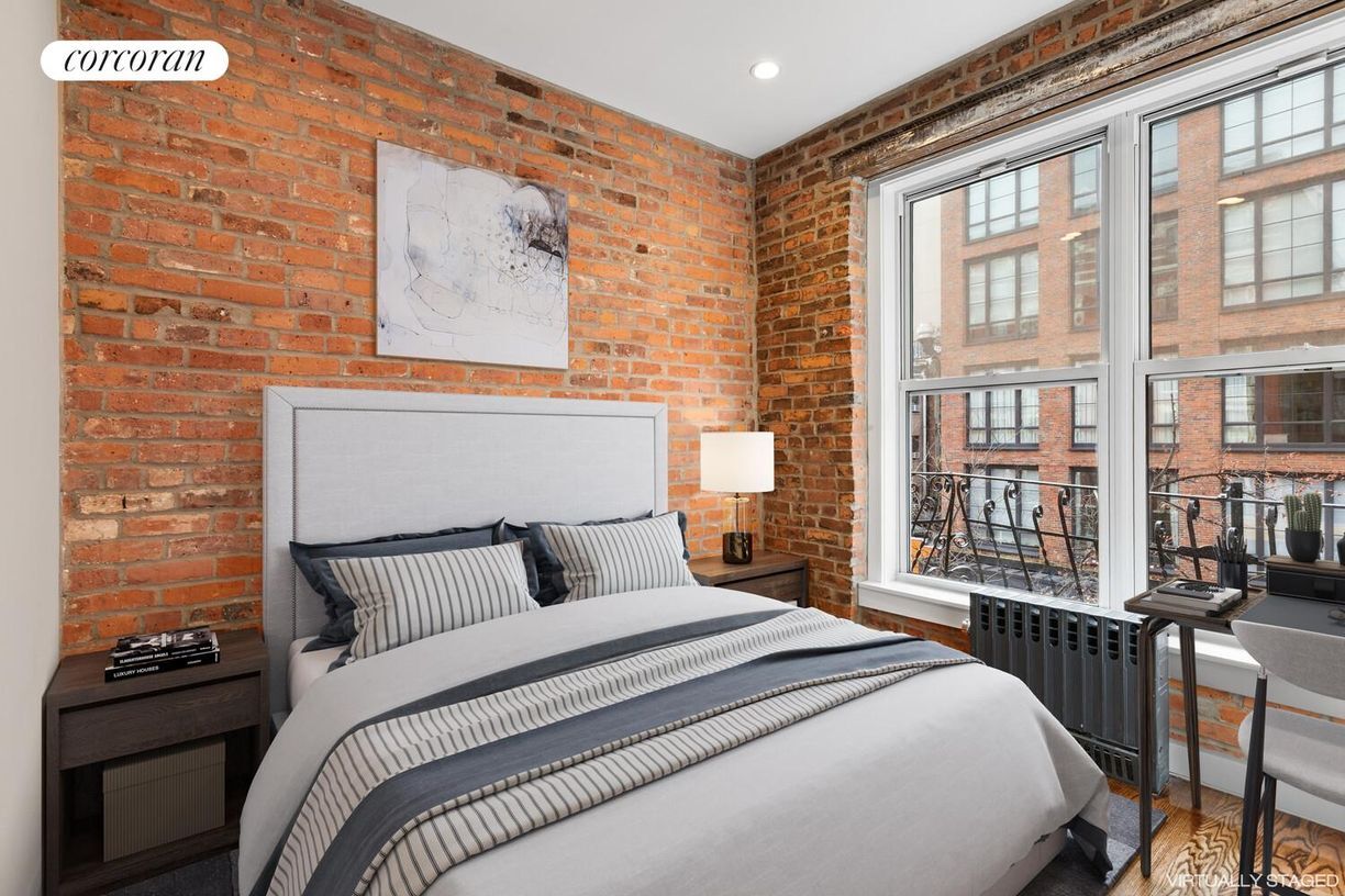 Building Photo - 126 W 25th St