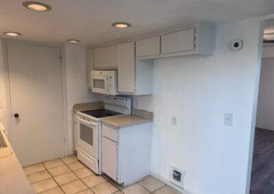 Building Photo - 440 Belmont Dr