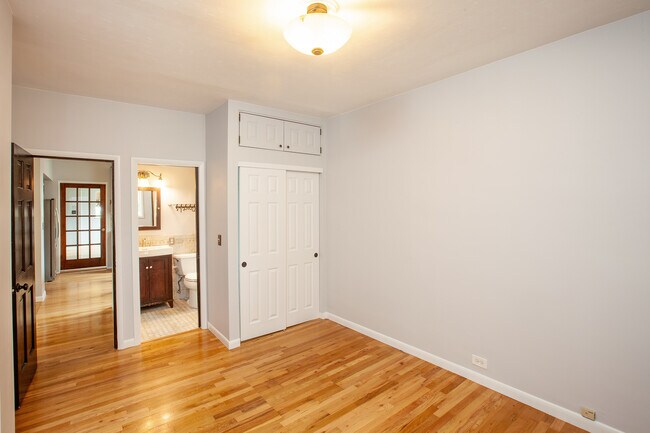 Building Photo - 4033 Meade St