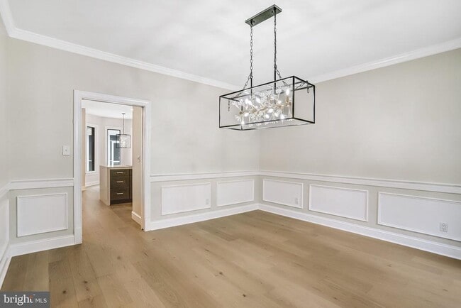 Building Photo - 11109 Elmview Pl