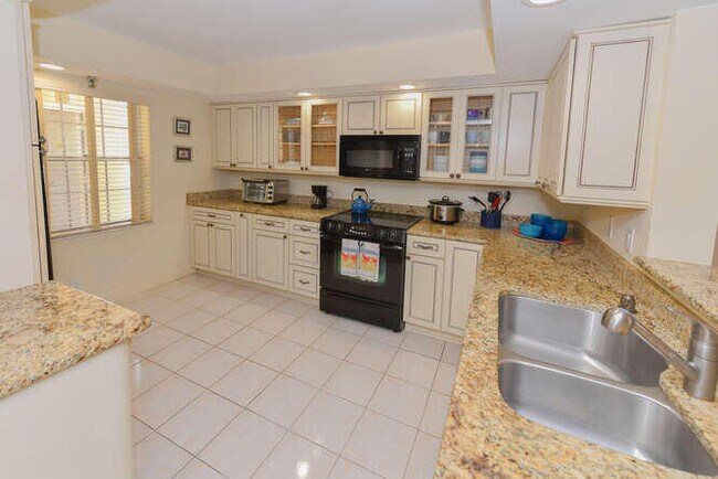 Building Photo - 300 John F Kennedy Dr