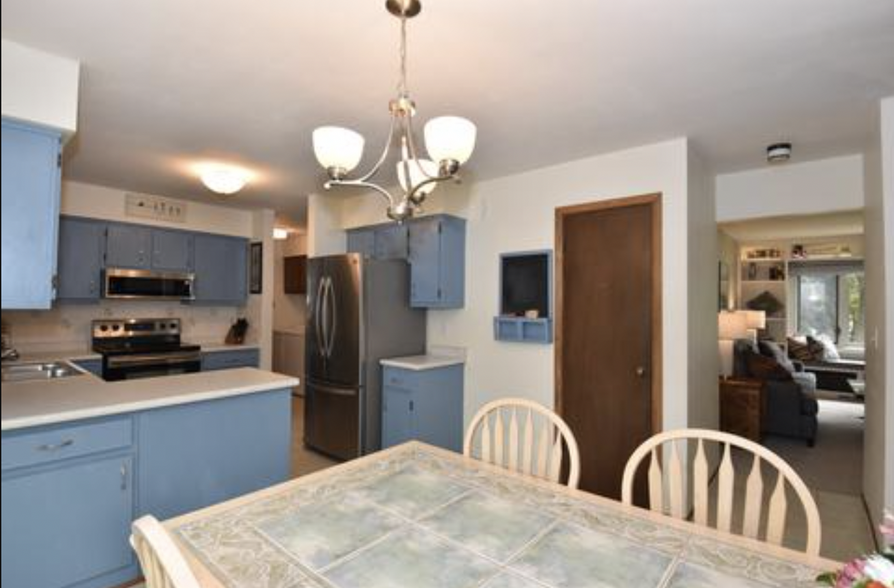 Building Photo - 6753 Hilldale Ct