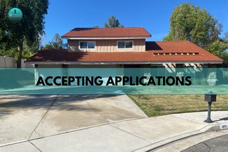 Building Photo - Beautiful 4-bedroom, 3-bathroom home located in the highly desirable Canyon Crest neighborhood.