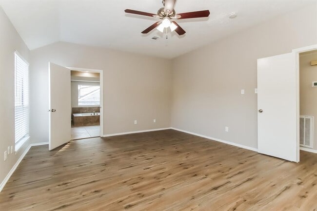 Building Photo - 3642 Storm Creek Dr