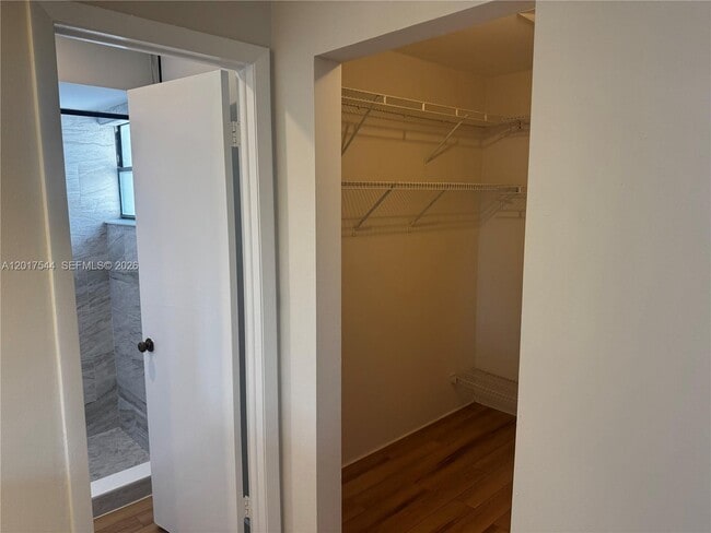 Building Photo - 6532 NW 170th Terrace