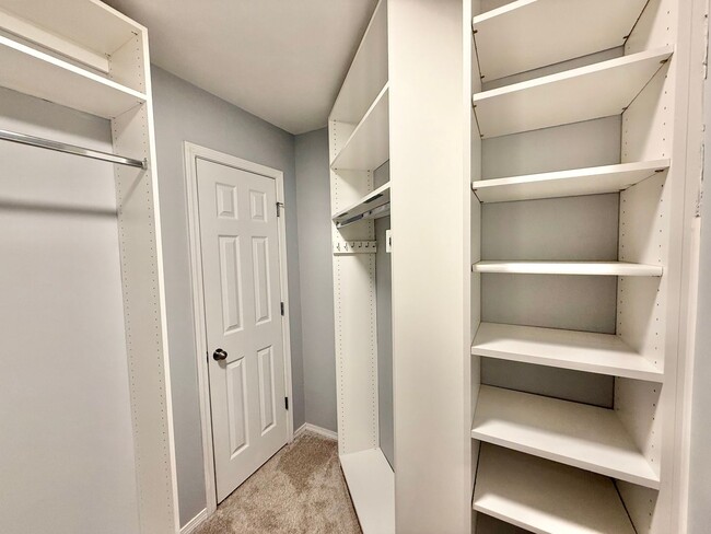 Building Photo - Stunning 2BD, 2.5BA Morrisville Home in a Prime Location Near Interstates, RDU Airport, and RTP