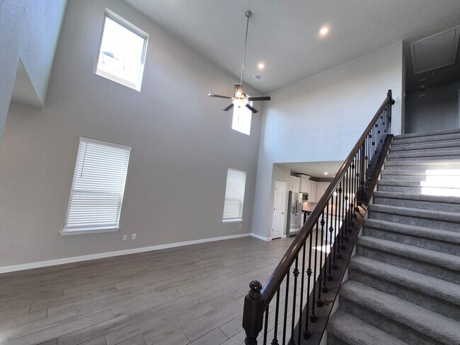 Building Photo - 2102 Gabby Cole Ln