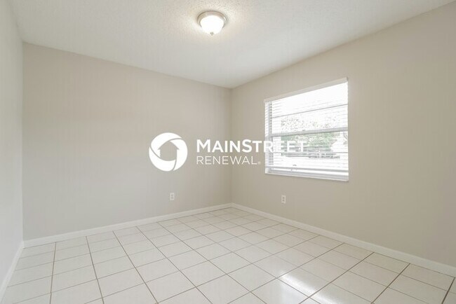 Building Photo - 4 Bedroom Pet-Friendly Home in Winter Springs, FL with Main Street Renewal