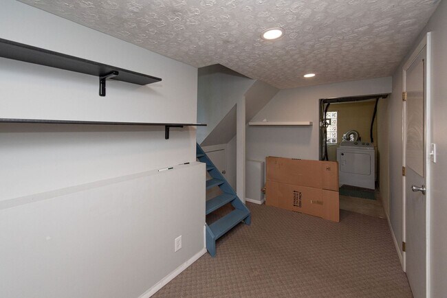 Building Photo - 4286 Boyne Ct