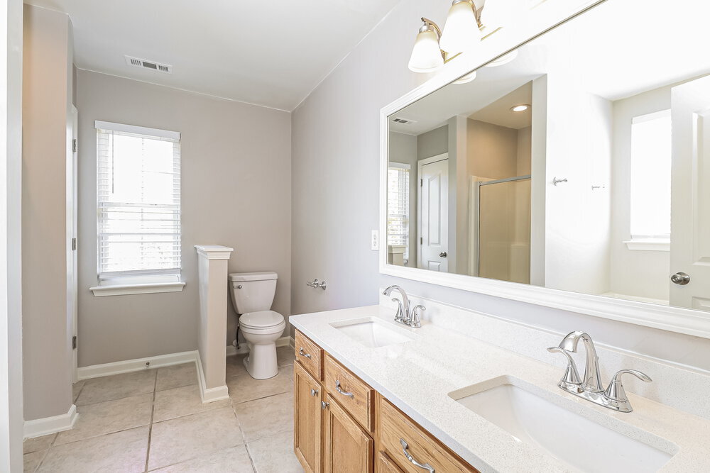 Building Photo - 112 Bluffton Rd