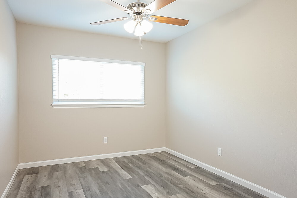 Building Photo - 10842 Riana Dr