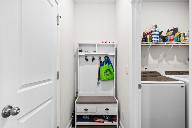 Building Photo - 4536 Lady Slipper Dr