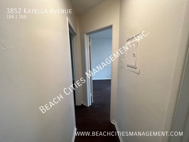 Building Photo - 3852 Katella Ave