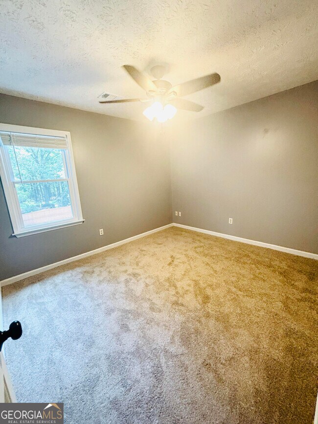 Building Photo - 185 Franklin Farms Cir