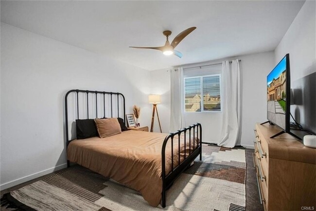 Building Photo - Stunning and Spacious 5BR 3BA Home w/ Solar Panels + Community Pool + Basketball/Tennis Court + S...