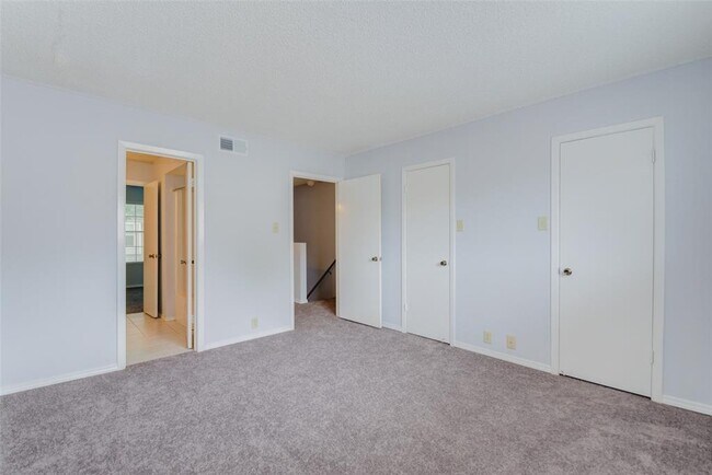 Building Photo - 8102 Amelia Rd