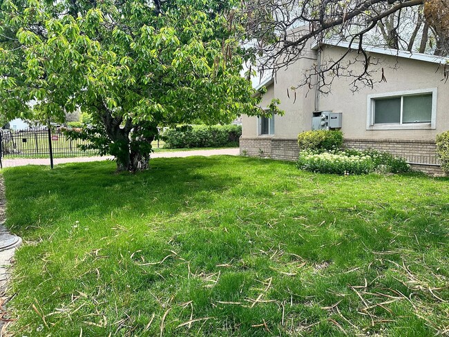 Building Photo - 515 W 100 S