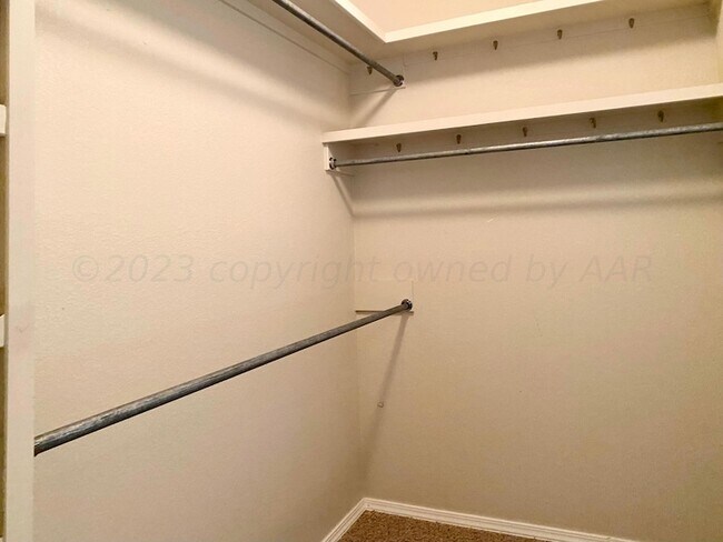 Building Photo - 3628 S Mirror St