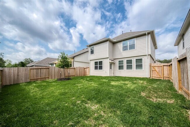 Building Photo - 2373 Tavo Trails Dr