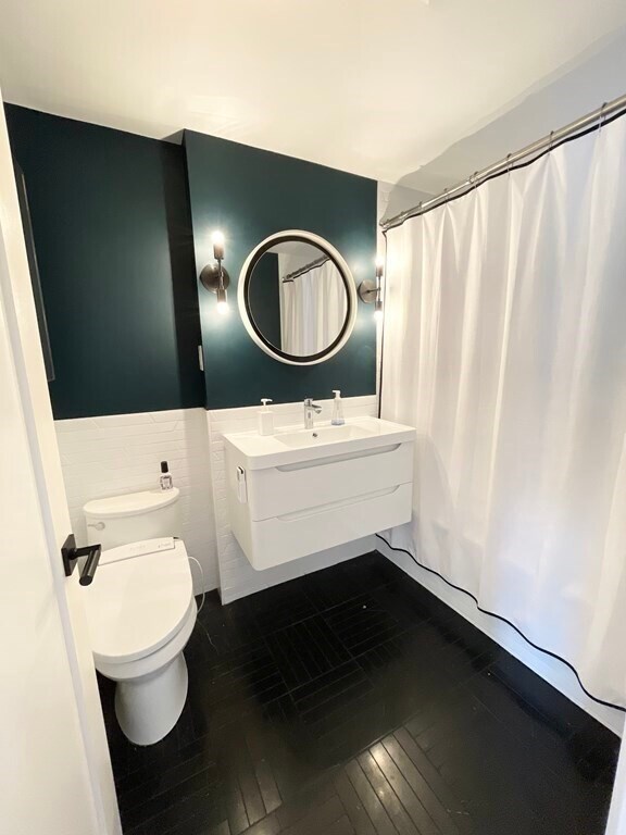 Building Photo - 5 Hancock St