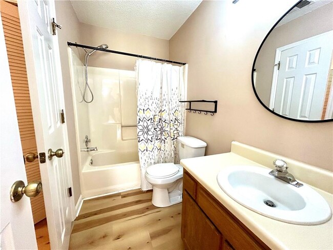 Building Photo - 1252 Scripps Ct SW