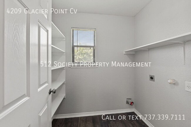 Building Photo - 4209 Glacier Point Cove