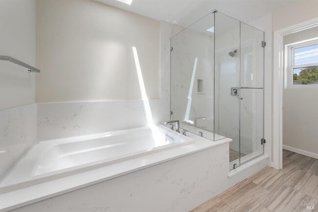 Building Photo - 4420 Lahinch Ln