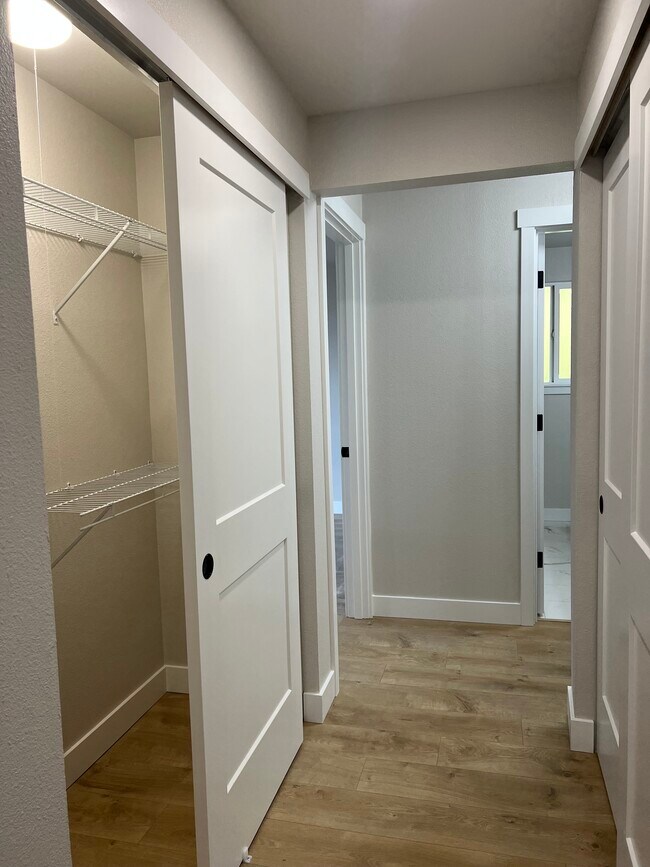 Building Photo - 12003-12013 13th St NE