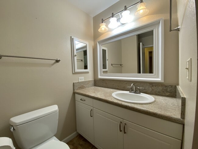 Building Photo - 94-1410-1410 Welina Loop