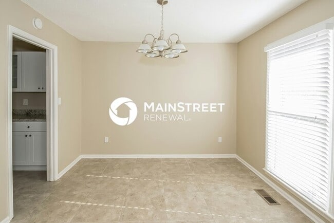 Building Photo - 3 Bedroom Pet-Friendly Home in Birmingham,...