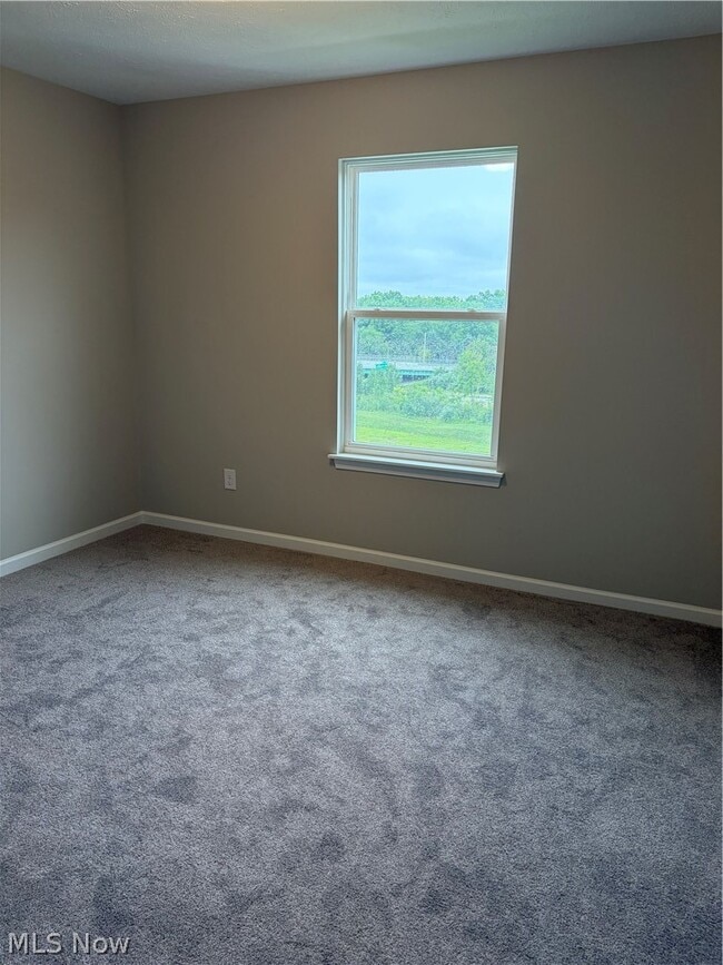Building Photo - 3367 Ponderosa Trl