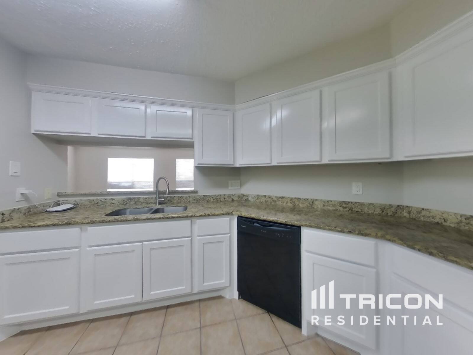 Building Photo - 8218 Tattershall Cir