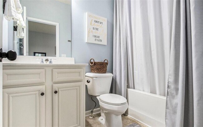 Building Photo - 3217 Bowlin Dr